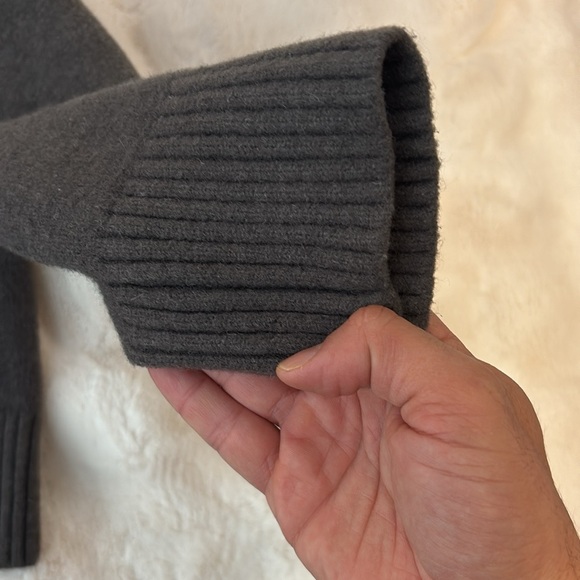 Sweater ami - Picture 12 of 14